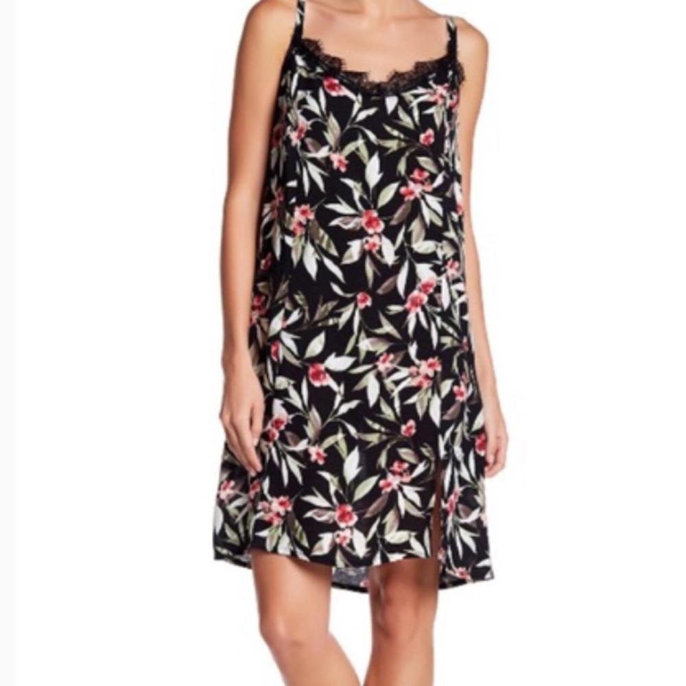 Bobeau Floral Dress